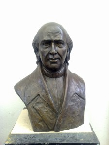 Busto Miguel Hidalgo bronce                         